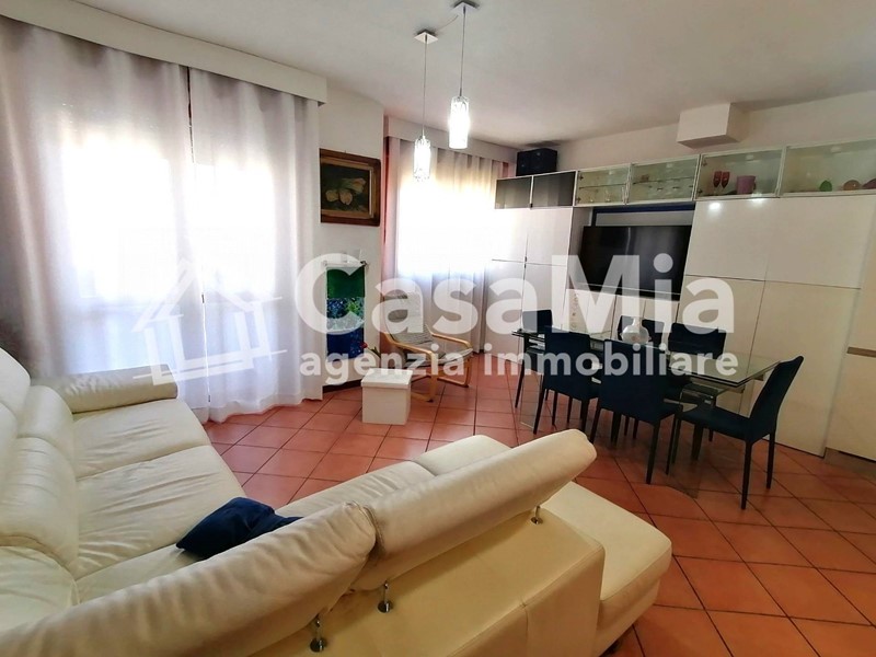Trilocale in Vendita a Legnano, 229'000€, 90 m²