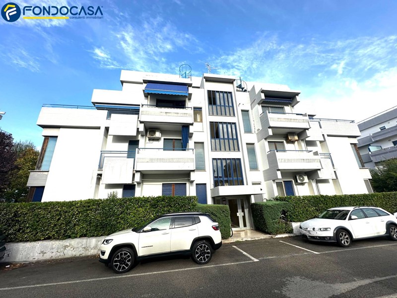 Appartamento in Vendita a Martinsicuro, 159'000€, 140 m²