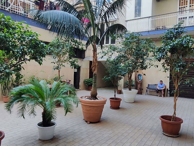 Bilocale in Vendita a Napoli, 230'000€, 80 m²