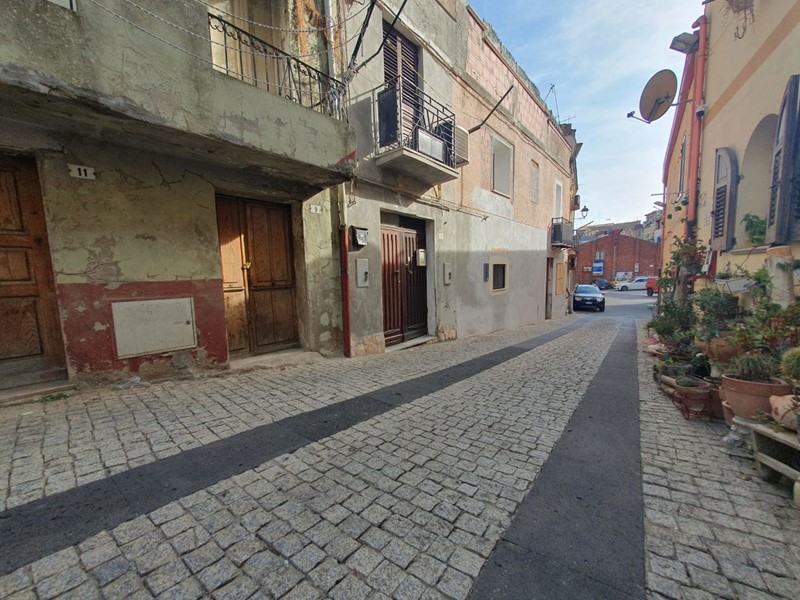 Casa Indipendente in Vendita a Iglesias, 45'000€, 68 m²