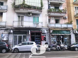 Negozio in Vendita a Napoli, 89'000&euro;, 23 m², arredato