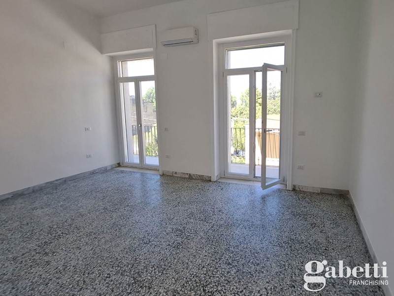 Quadrilocale in Affitto a Pomigliano d'Arco, 600€, 110 m²
