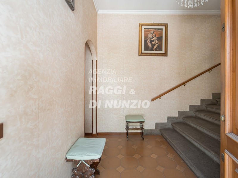 Casa Indipendente in Vendita a Frascati, 2'200'000&euro;, 900 m²