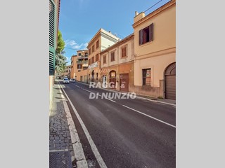 Casa Indipendente in Vendita a Frascati, 2'200'000&euro;, 900 m²