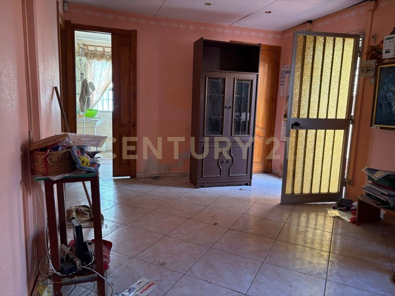 Casa Indipendente in Vendita a Messina, 55'000€, 83 m²