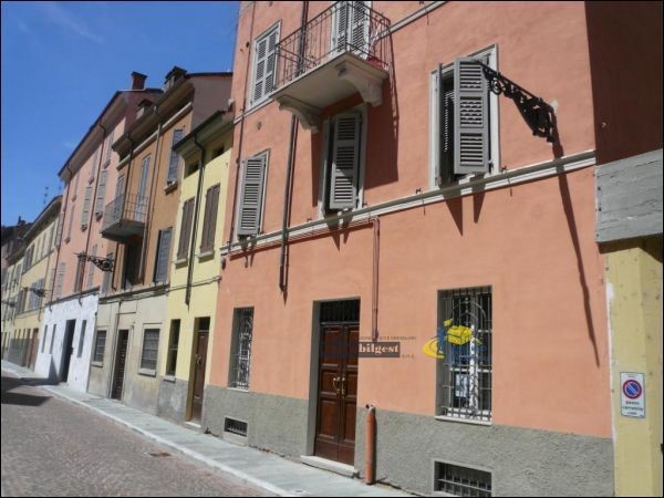 Bilocale in Affitto a Parma, zona Parma Centro, 520€, 40 m², arredato