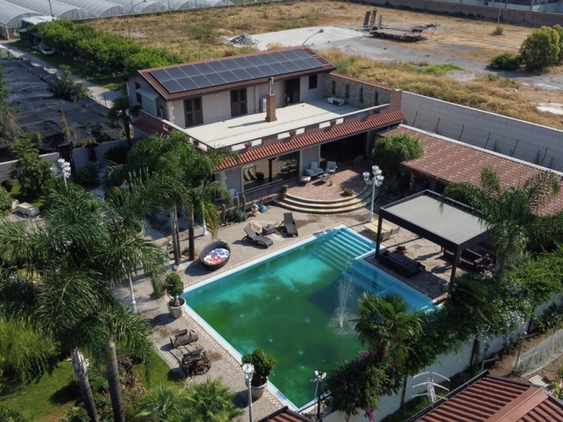 Casa Indipendente in Vendita a Pagani, 790'000&euro;, 180 m²