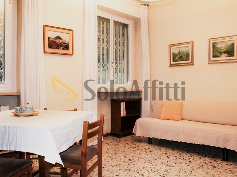 Trilocale in Affitto a Milano, zona Certosa, 1'030€, 85 m², arredato