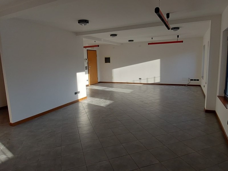 Bilocale in Vendita a Rivignano Teor, 94'000€, 73 m²