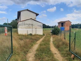 Casa Indipendente in Vendita a Santa Croce sull'Arno, zona Staffoli, 250'000€, 180 m², con Box