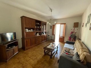 Casa Indipendente in Vendita a San Giuliano Terme, zona Pontasserchio, 195'000€, 105 m²