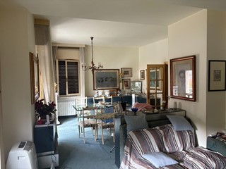 Villa bifamiliare in Vendita a Pisa, 215'000€, 110 m²