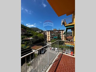 Appartamento in Vendita a Genova, 79'000€, 83 m²