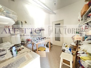 Magazzino in Vendita a Valenza, 11'000€, 30 m²