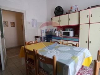 Trilocale in Vendita a Matera, 110'000€, 75 m²