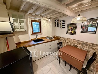 Casa Indipendente in Vendita a Massarosa, 98'000€, 46 m²
