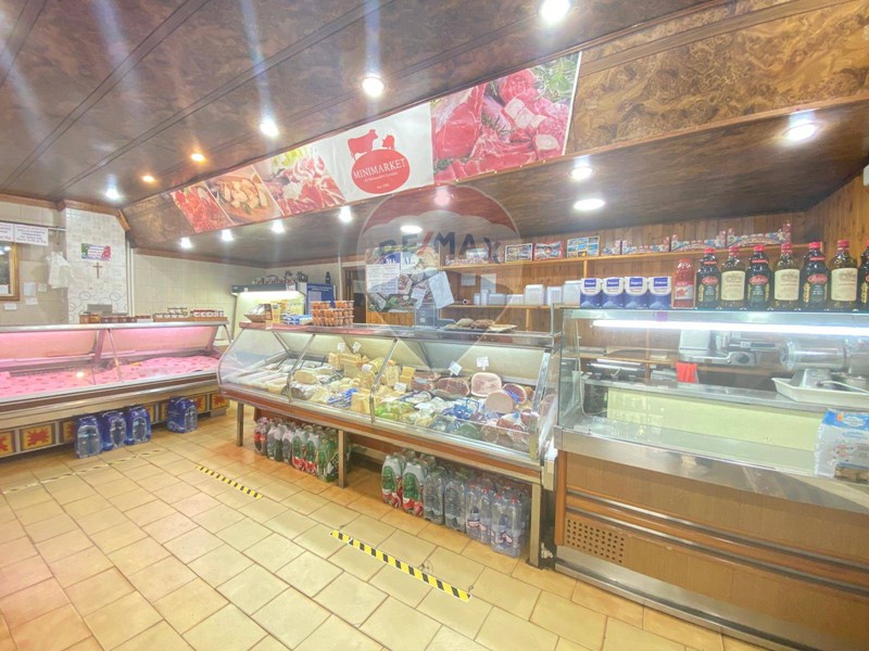 Attività commerciale in Vendita a Catania, 58'000&euro;, 75 m²