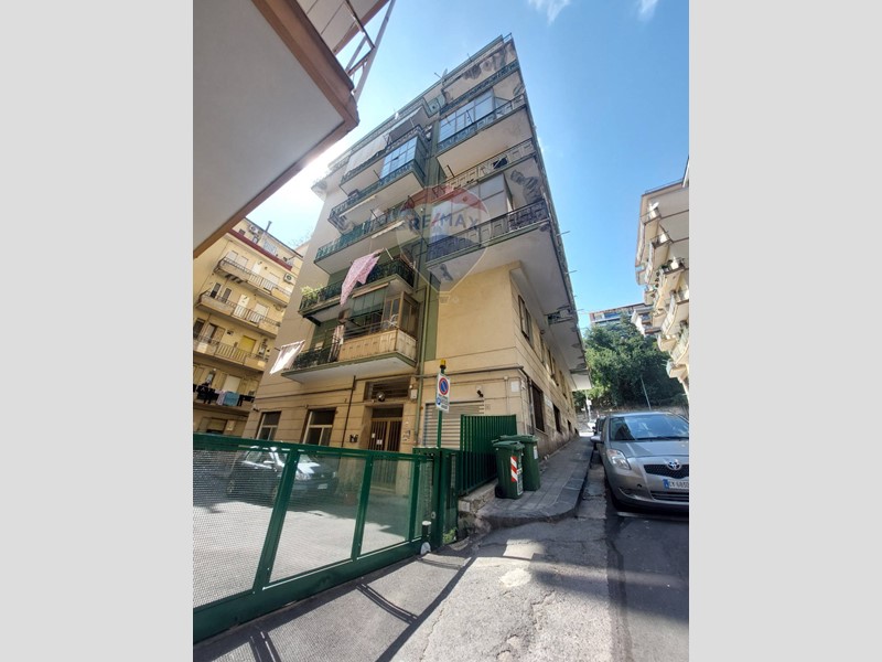 Trilocale in Vendita a Salerno, 220'000&euro;, 91 m²