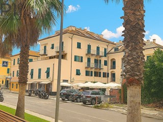 Trilocale in Vendita a Varazze, 500'000€, 60 m²