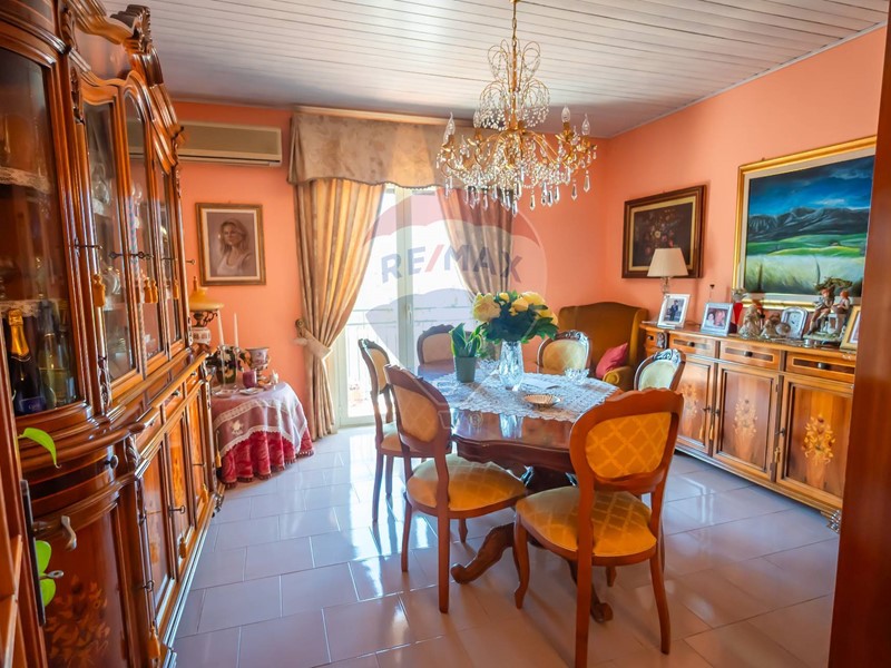 Appartamento in Vendita a Misterbianco, 125'000€, 128 m²