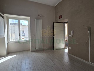 Bilocale in Vendita a Camposano, 60'000€, 60 m²