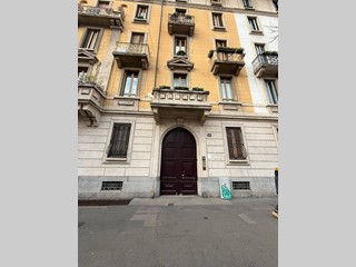 Ufficio in Affitto a Milano, 3'000€, 140 m²