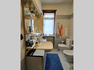 Casa Indipendente in Vendita a Occhieppo Superiore, 245'000€, 380 m²