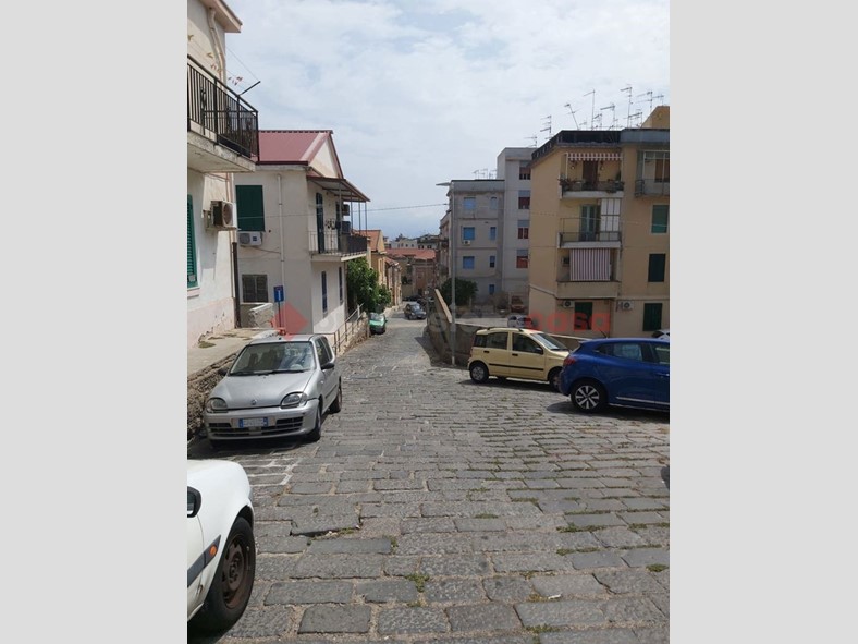 Trilocale in Vendita a Messina, 82'000€, 75 m²