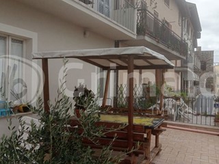 Trilocale in Vendita a Bastia Umbra, 148'000€, 100 m²
