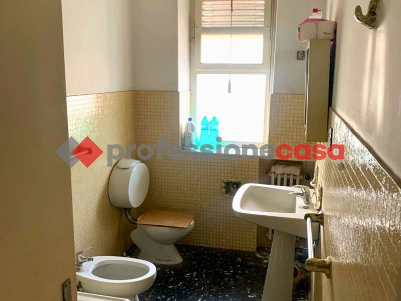 Quadrilocale in Vendita a Catania, 185'000&euro;, 130 m²