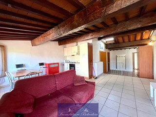 Bilocale in Vendita a Firenze, zona Il Prato, 265'000€, 60 m²