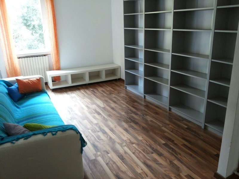 Quadrilocale in Vendita a Ancona, zona QUARTIERE ADRIATICO, 150'000&euro;, 80 m², arredato