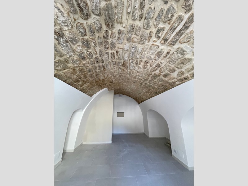 Immobile commerciale in Affitto a Modica, zona MODICA BASSA, 500€, 45 m²