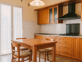 Casa Semi Indipendente in Vendita a Bolano, zona Ceparana, 260'000&euro;, 150 m², con Box