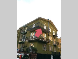 Appartamento in Vendita a Verona, zona PONTE CRENCANO, 295'000€, 130 m², con Box