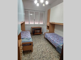 Stanza in Affitto a Sassari, zona Via Napoli, 250€, 200 m², arredato