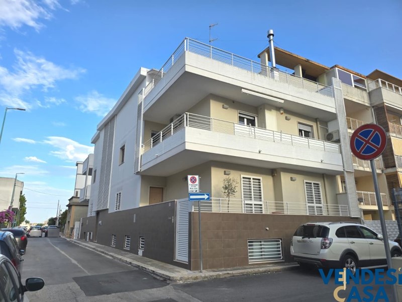 Trilocale in Vendita a Adelfia, 210'000€, 80 m²