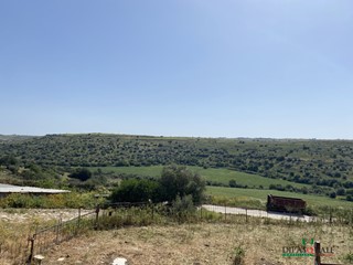 Terreno edificabile in Vendita a Ragusa, 230000 m²