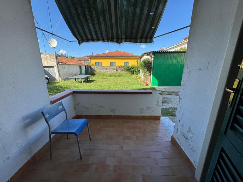 Appartamento in Affitto a Pisa, 1'500€, 110 m², arredato, con Box
