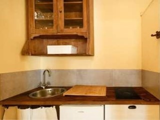 Monolocale in Affitto a Pontedera, zona Montecastello, 700€, 30 m², arredato