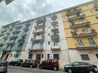 Trilocale in Vendita a Taranto, 65'000€, 91 m²