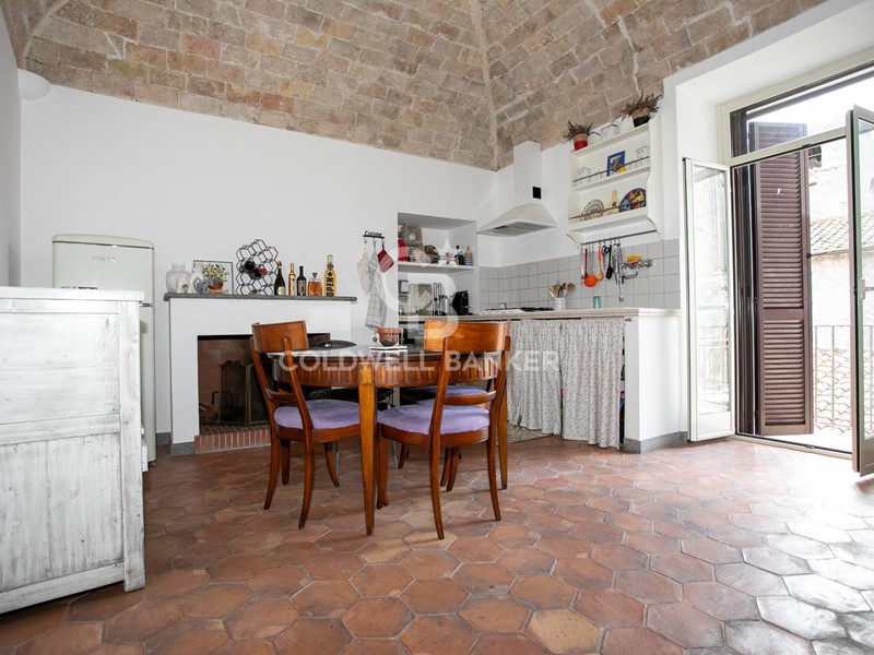 Quadrilocale in Vendita a Tarquinia, 135'000€, 85 m²