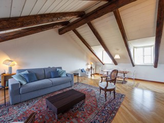 Appartamento in Affitto a Torino, 2'200&euro;, 200 m²