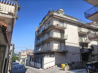 Quadrilocale in Vendita a Roccapiemonte, 135'000&euro;, 120 m²