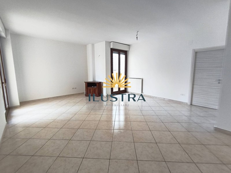 Appartamento in Vendita a San Benedetto del Tronto, 340'000€, 150 m²
