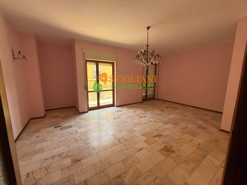Appartamento in Vendita a Campobasso, 134'000€, 130 m²