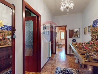 Appartamento in Vendita a Caserta, 240'000€, 148 m²