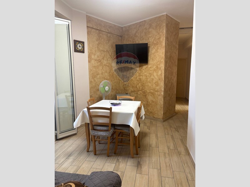 Trilocale in Vendita a Catania, 50'000&euro;, 65 m²