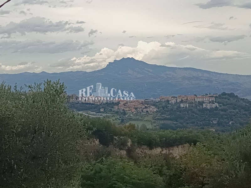 Rustico in Vendita a Folignano, 45'000€, 150 m²