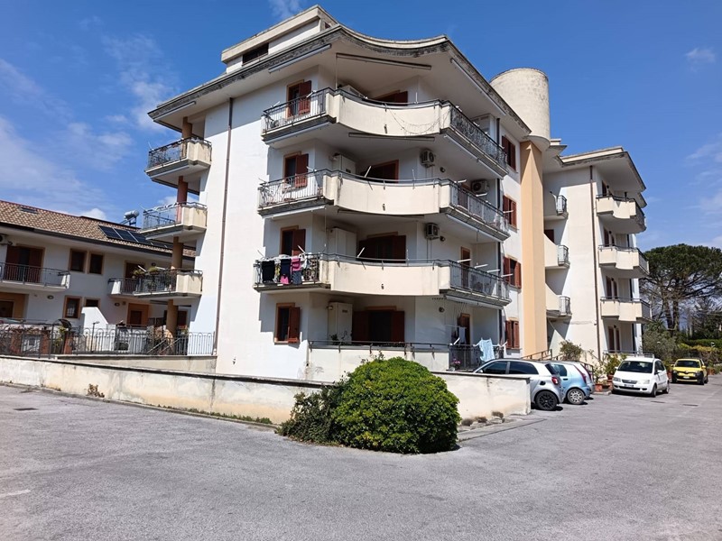 Quadrilocale in Vendita a Pagani, 180'000&euro;, 100 m²
